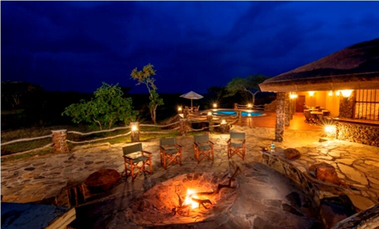 Kenya Safari Holidays Packages 2025-2027 | Top Cream Safaris